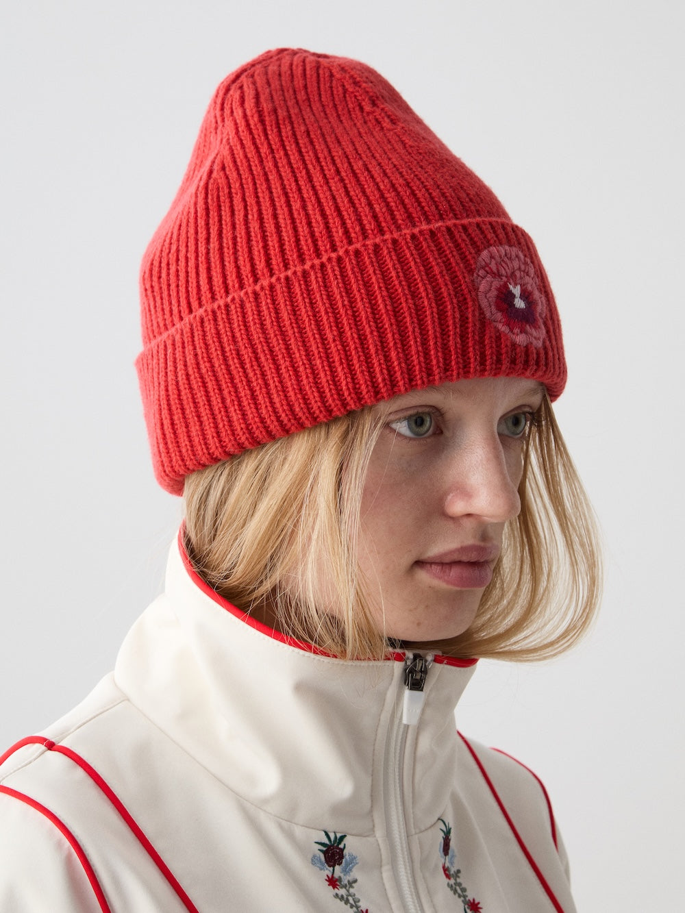 WN x Markarian Hat Women